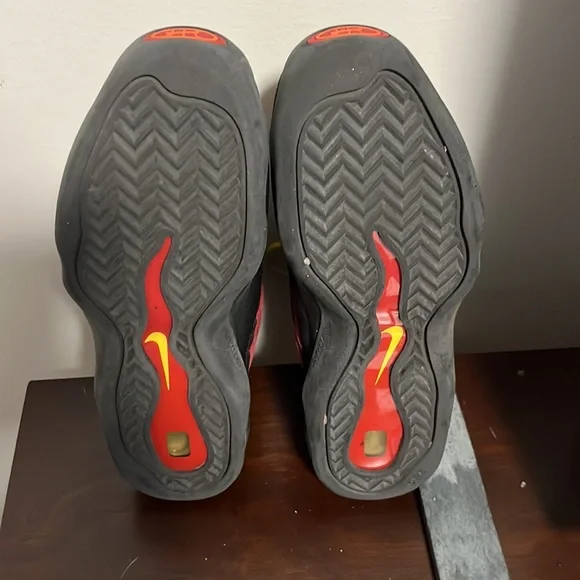 NIKE AIR BAKIN SZ 6Y 2007 RELEASE
